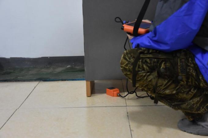 Ανιχνευτής διαρροής σωλήνων σε βάθος 5 μέτρων για εξωτερικούς και εσωτερικούς χώρους 9
